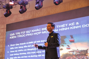 Ông Hoàng Đức Dũng trình bày cơ hội đầu tư tại sự kiện