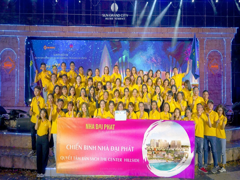 Nhà Đại Phát là đối tác phân phối chiến lược, suốt 3 năm liền luôn đạt vị trí xuất sắc của tập đoàn Sun Group