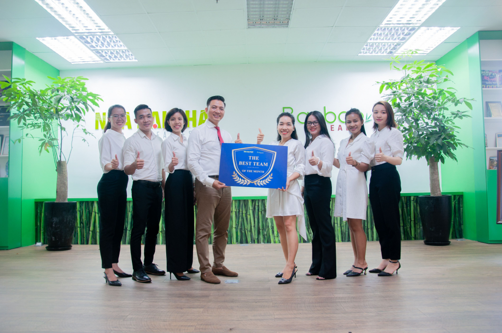 Tuyên dương Team LOLI