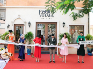 Fashion Voyage Gallery