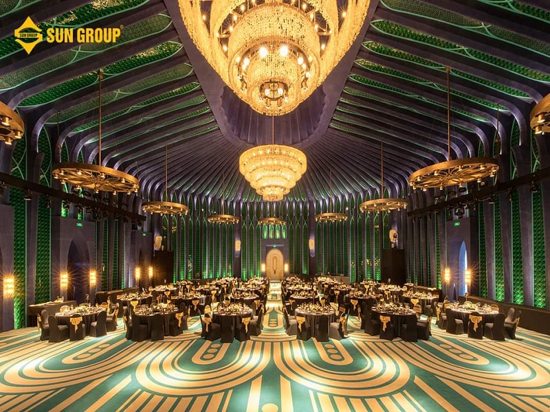 Sở hữu ballroom cực lớn