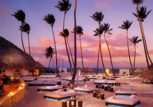 Beach-Club-noi-ngam-hoang-hon-va-thuong-thuc-cac-hoat-dong-thu-vi