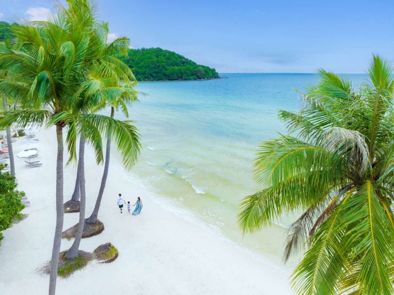 Khám phá Bãi Sao hoang sơ và mỹ lệ